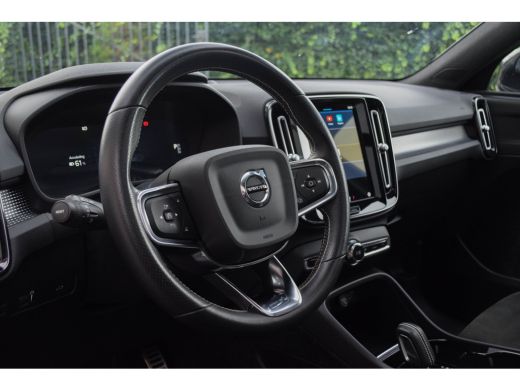 Volvo  XC40 Recharge P8 AWD R-Design / Standkachel/ Virtual Cockpit/ Adaptive Cruise Control/ Panoramadak/ 30... ActivLease financial lease