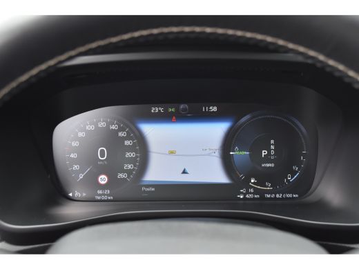 Volvo  XC40 T5 R-Design | Keyless | Nubuck Bekleding | 19" | ActivLease financial lease