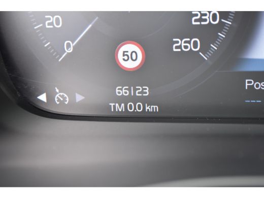 Volvo  XC40 T5 R-Design | Keyless | Nubuck Bekleding | 19" | ActivLease financial lease