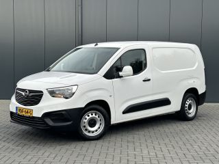 Opel Combo 1.5D 102 PK / L2H1 / 22.719 KM !! / 1e EIG. / INRICHTING / AIRCO / CRUISE / NAVI / APPLE CARPLAY ...