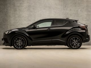 Toyota C-HR 1.8 Hybrid Sport Automaat (NAVIGATIE, LEDER, CAMERA, KEYLESS, STOELVERWARMING, ZWART HEMEL, SPORT...