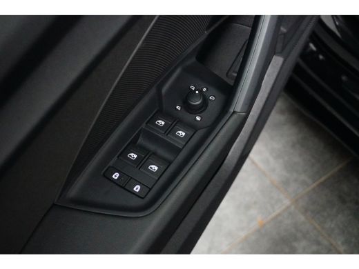 Audi A3 Sportback 45 TFSI e S edition Competition 245PK | Elek. Stoelen | Stoelverw. | Camera achter | Ad... ActivLease financial lease