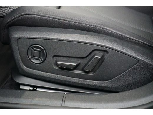 Audi A3 Sportback 45 TFSI e S edition Competition 245PK | Elek. Stoelen | Stoelverw. | Camera achter | Ad... ActivLease financial lease