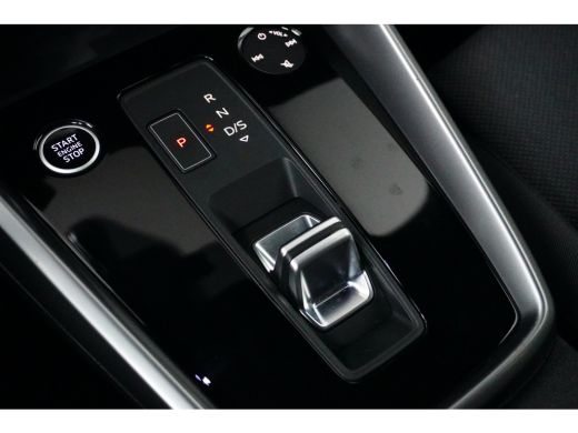 Audi A3 Sportback 45 TFSI e S edition Competition 245PK | Elek. Stoelen | Stoelverw. | Camera achter | Ad... ActivLease financial lease