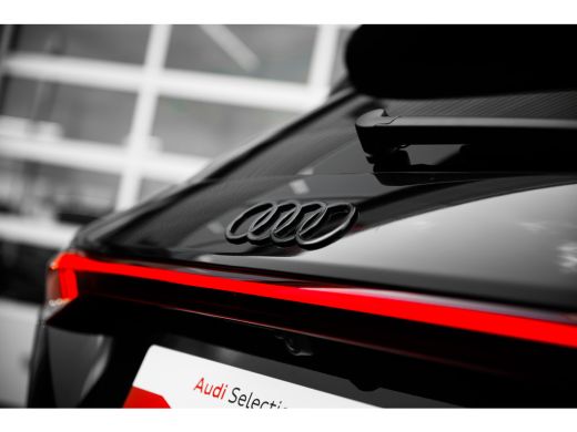 Audi Q6 e-tron SQ6 quattro | B&O 3D | Panoramadak | HUD | S-sportstoelen | ActivLease financial lease