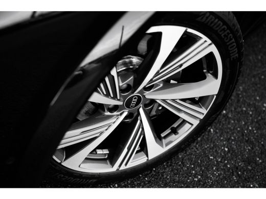 Audi Q6 e-tron SQ6 quattro | B&O 3D | Panoramadak | HUD | S-sportstoelen | ActivLease financial lease