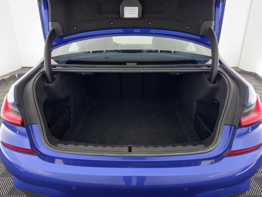 BMW 3 Serie 320i M-Sportpack High Executive (INCL-BTW) *LEATHER-ALCANTARA | FULL-LED | DIGI-COCKPIT | HEATED-... ActivLease financial lease