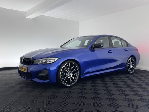 BMW 3 Serie 320i M-Sportpack High Executive (INCL-BTW) *LEATHER-ALCANTARA | FULL-LED | DIGI-COCKPIT | HEATED-... ActivLease financial lease