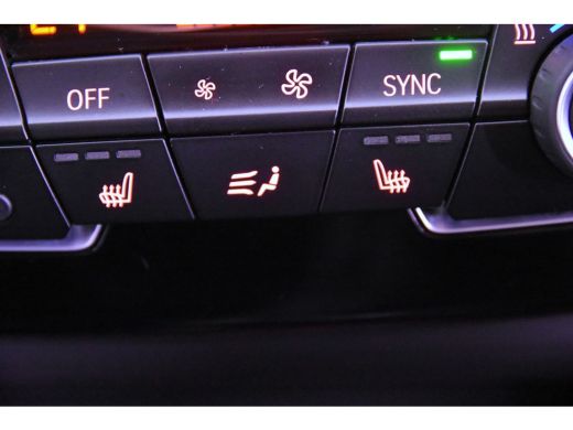 BMW X1 sDrive18i *1ste Eigenaar*Leer*Navigatie*Stoelverwarming* ActivLease financial lease