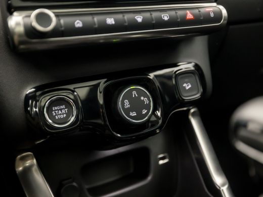 Citroën C3 Aircross 1.2 PureTech Max Sport (PANORAMADAK, APPLE CARPLAY, GROOT NAVI, 360 CAMERA, LM VELGEN, SPORTSTOEL... ActivLease financial lease