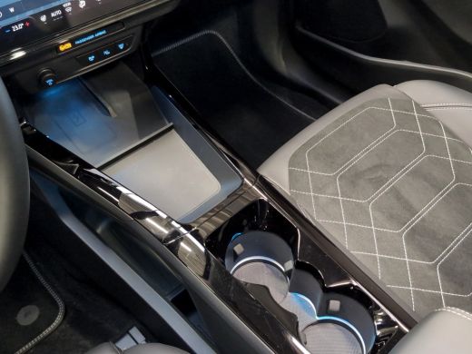 Ford Puma Gen-E Premium 44 kWh | Pano | Adap. Cruise | Winter Pack | Navigatie ActivLease financial lease