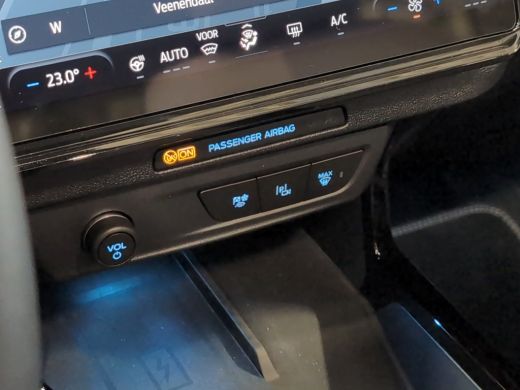 Ford Puma Gen-E Premium 44 kWh | Pano | Adap. Cruise | Winter Pack | Navigatie ActivLease financial lease