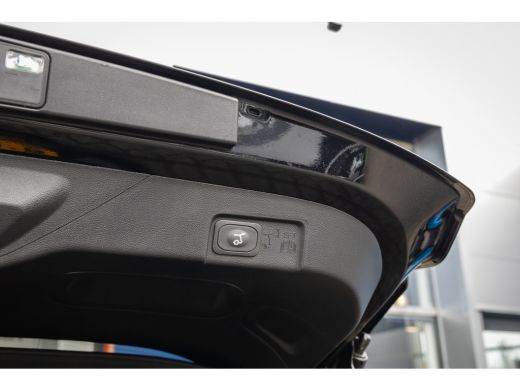 Ford Puma Gen-E Premium 44 kWh | Pano-dak | Driver-assistance-pack | Matrix LED | Winterpakket | Cruise adaptief ... ActivLease financial lease