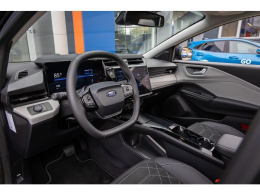 Ford Puma Gen-E Premium 44 kWh | Pano-dak | Driver-assistance-pack | Matrix LED | Winterpakket | Cruise adaptief ... ActivLease financial lease