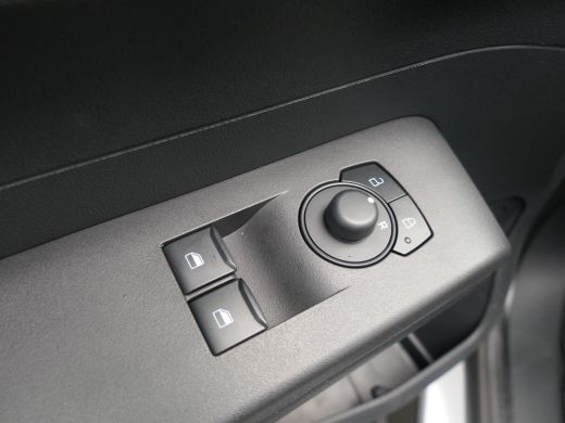 Ford Transit Courier 1.0 EcoBoost Trend | Winterpack | Benzine! | CarPlay/Android Auto | Parkeersensoren | Cruise Cont... ActivLease financial lease