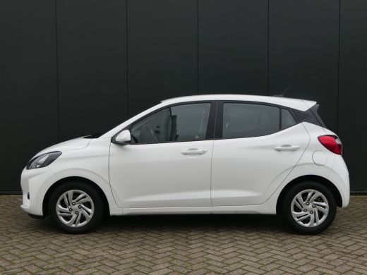 Hyundai i10 1.0 Comfort Smart | Navigatie | Cruise Control | Camera | LED | DAB | CarPlay/Android Auto | ActivLease financial lease