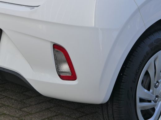 Hyundai i10 1.0 Comfort Smart | Navigatie | Cruise Control | LED | Camera | Airco | Bluetooth ActivLease financial lease