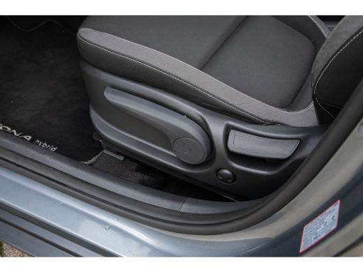 Hyundai Kona 1.6 GDI HEV Fashion Sky | Trekhaak | Schuif-/kanteldak | Cruise adaptief | Camera | Apple Carplay... ActivLease financial lease