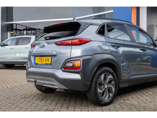 Hyundai Kona 1.6 GDI HEV Fashion Sky | Trekhaak | Schuif-/kanteldak | Cruise adaptief | Camera | Apple Carplay... ActivLease financial lease