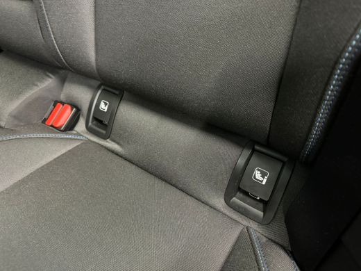 Lynk & Co 01 1.5 | Achteruitrijcamera | Alarmsysteem | Apple Carplay/Android Auto|telefoonintegratie premium ActivLease financial lease