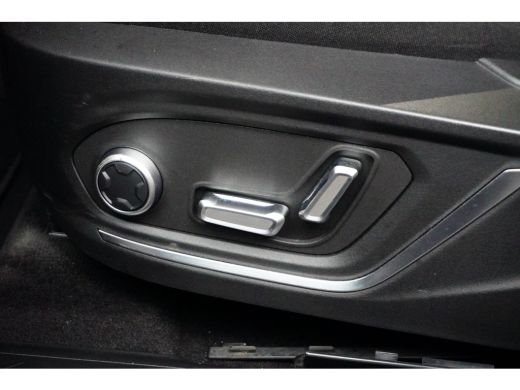 Lynk & Co 01 1.5 Plug-in Hybrid DCT 298 PK | Orginele Zomer + Winter Set | Memory Seats | Adaptive Cruise Cont... ActivLease financial lease