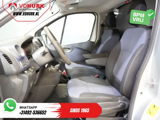 Opel Vivaro 1.6 CDTI 125 pk BPM VRIJ! NL Auto/ Camera/ PDC/ Cruise/ Trekhaak/ Airco ActivLease financial lease