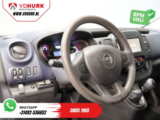 Opel Vivaro 1.6 CDTI 125 pk BPM VRIJ! NL Auto/ Camera/ PDC/ Cruise/ Trekhaak/ Airco ActivLease financial lease