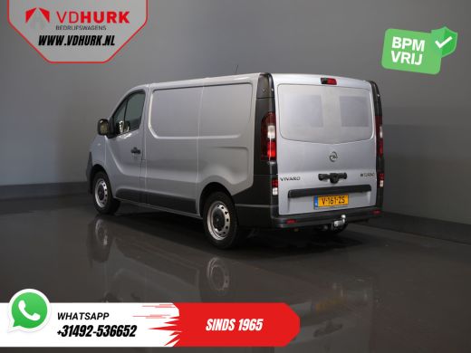 Opel Vivaro 1.6 CDTI 125 pk BPM VRIJ! NL Auto/ Camera/ PDC/ Cruise/ Trekhaak/ Airco ActivLease financial lease