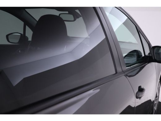 Peugeot 2008 1.2 PureTech Active Navigatie, Led, Climate . ActivLease financial lease