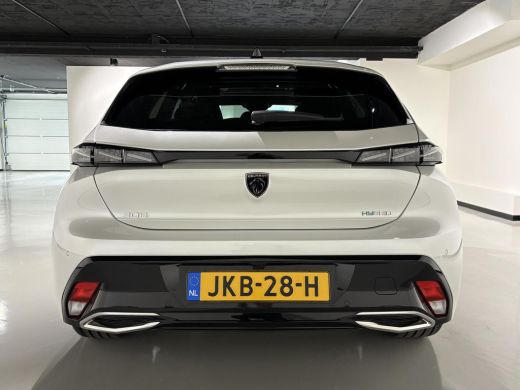 Peugeot 308 1.6 Plug-in Hybrid 180 GT|Black Pack|Panodak|360|FOCAL|Carplay|Navi|PDC|ACC|Side assist|Lane Assist| ActivLease financial lease