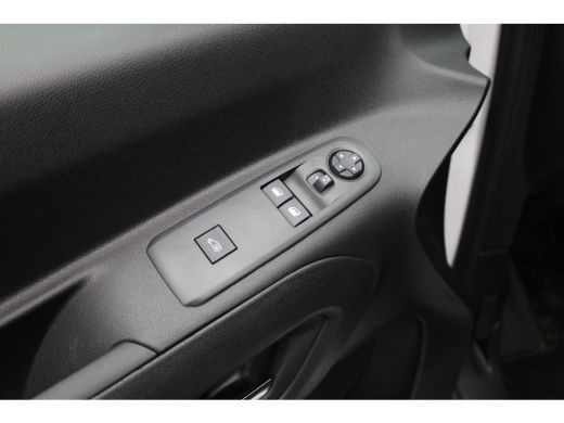 Peugeot Partner 1.5 BlueHDi 130 EAT8 S&S L1 Trekhaak | Digitale binnenspiegel | Camera | All-Season banden | Crui... ActivLease financial lease
