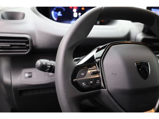 Peugeot Partner 1.5 BlueHDi 130 EAT8 S&S L1 Trekhaak | Digitale binnenspiegel | Camera | All-Season banden | Crui... ActivLease financial lease