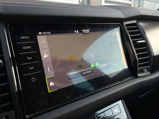 Skoda Kodiaq 1.5 TSI 150 pk Sportline Business 7-DSG | Achteruitrijcamera | Panoramadak | Cruise control adapt... ActivLease financial lease