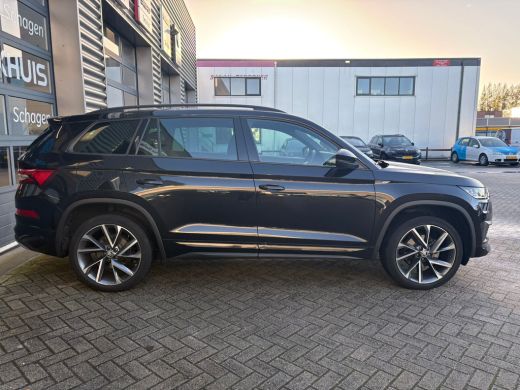 Skoda Kodiaq 1.5 TSI 150 pk Sportline Business 7-DSG | Achteruitrijcamera | Panoramadak | Cruise control adapt... ActivLease financial lease