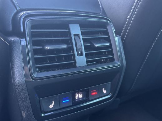 Skoda Kodiaq 1.5 TSI Sportline Business 7p. | Elektrische Trekhaak | Pano | Automaat | Stoel Verwarming ActivLease financial lease