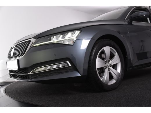 Skoda Superb Combi 1.6 TDI *1ste Eigenaar*Leer*Navigatie*Trekhaak*Full Options* ActivLease financial lease