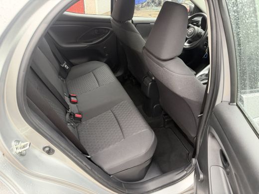 Toyota Yaris 1.5 93 PK | Hybrid Active | 5-drs | Navigatie | ActivLease financial lease