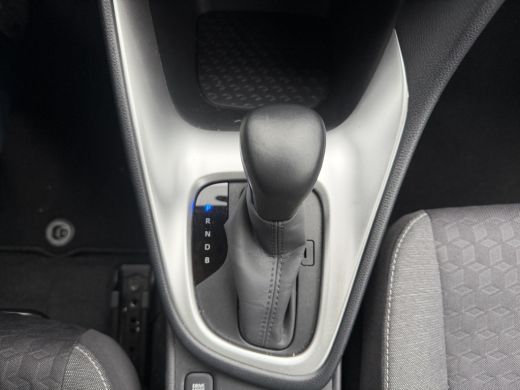 Toyota Yaris 1.5 93 PK | Hybrid Active | 5-drs | Navigatie | ActivLease financial lease