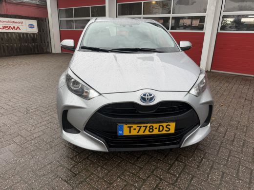 Toyota Yaris 1.5 93 PK | Hybrid Active | 5-drs | Navigatie | ActivLease financial lease
