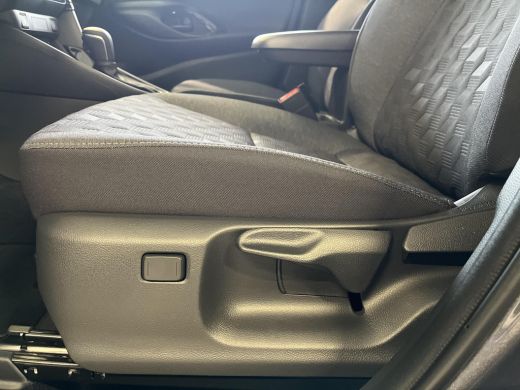 Toyota Yaris 1.5 Hybrid 115 Dynamic | Uit voorraad leverbaar | ActivLease financial lease