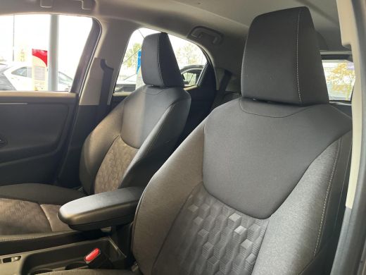 Toyota Yaris 1.5 Hybrid 115 Dynamic | Uit voorraad leverbaar | ActivLease financial lease