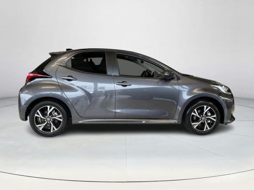 Toyota Yaris 1.5 Hybrid 115 Dynamic | Uit voorraad leverbaar | ActivLease financial lease