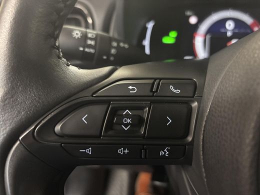 Toyota Yaris Cross 1.5 Hybrid 115 Dynamic Comfort Pack ActivLease financial lease