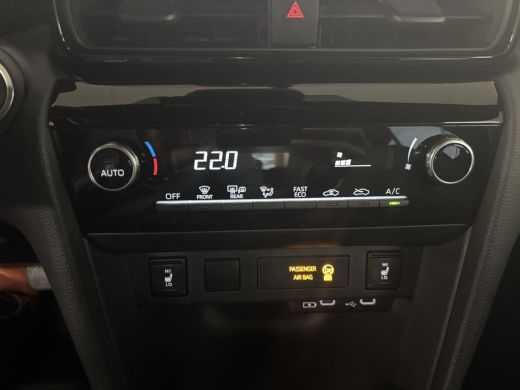 Toyota Yaris Cross 1.5 Hybrid 115 Dynamic Comfort Pack ActivLease financial lease