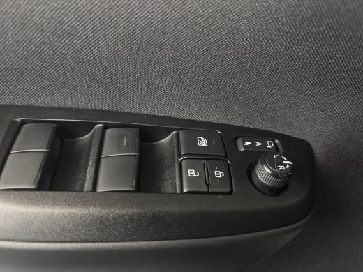 Toyota Yaris Cross 1.5 Hybrid 115 Dynamic Comfort Pack ActivLease financial lease