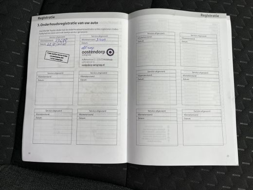 Toyota Yaris Cross 1.5 Hybrid 115 First Edition | Navigatie | Keyless entry | LED koplampen | 17 inch LM-velgen | ActivLease financial lease