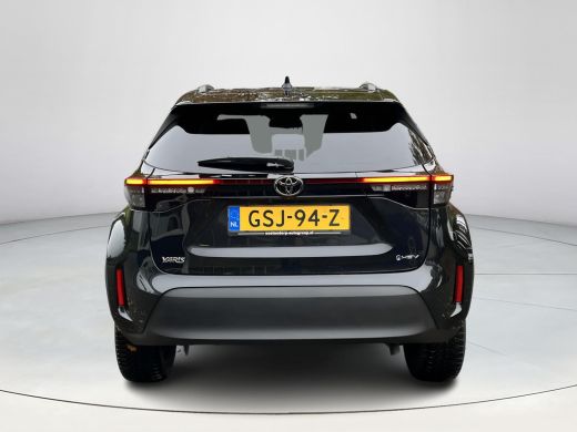Toyota Yaris Cross 1.5 Hybrid 115 First Edition | Navigatie | Keyless entry | LED koplampen | 17 inch LM-velgen | ActivLease financial lease