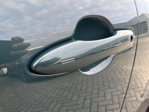 Toyota Yaris Cross 1.5 Hybrid 130 Dynamic | Uit voorraad leverbaar | ActivLease financial lease