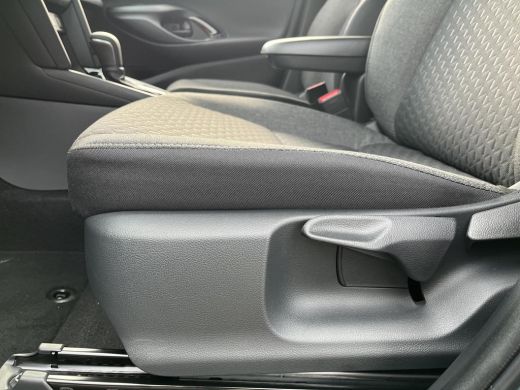 Toyota Yaris Cross 1.5 Hybrid 130 Dynamic | Uit voorraad leverbaar | ActivLease financial lease