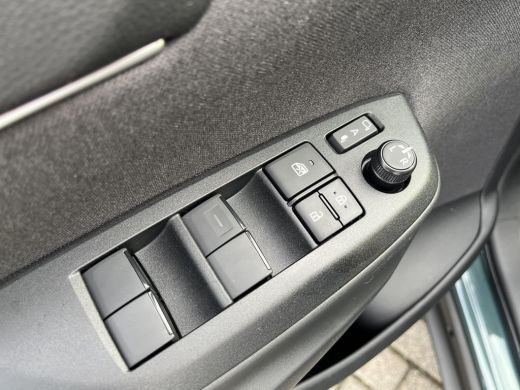 Toyota Yaris Cross 1.5 Hybrid 130 Dynamic | Uit voorraad leverbaar | ActivLease financial lease